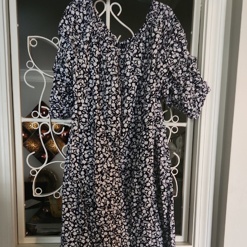 MSK Black and White Floral Dress